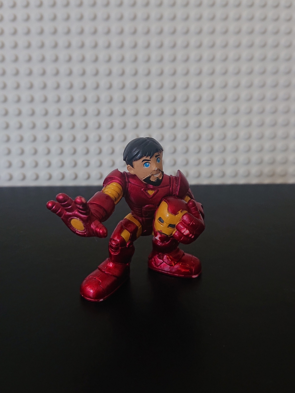 2008 Marvel Hasbro - Avengers Tony Stark Iron Man 2" Figure - Super Hero Squad